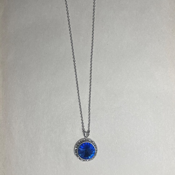 Blue Swarovski Necklace - Picture 2 of 2